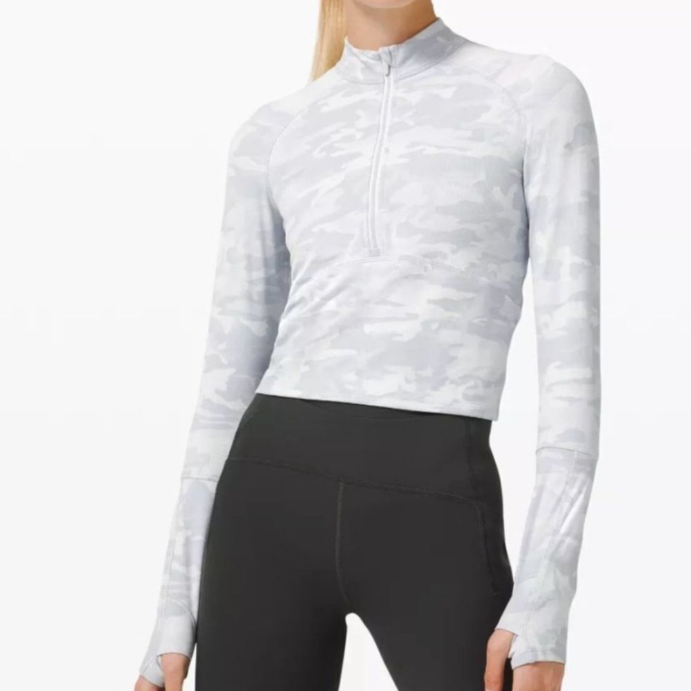 LULULEMON Long Sleeve Women’s Size 4 Pace Pursuit 1/2 Zip Camo